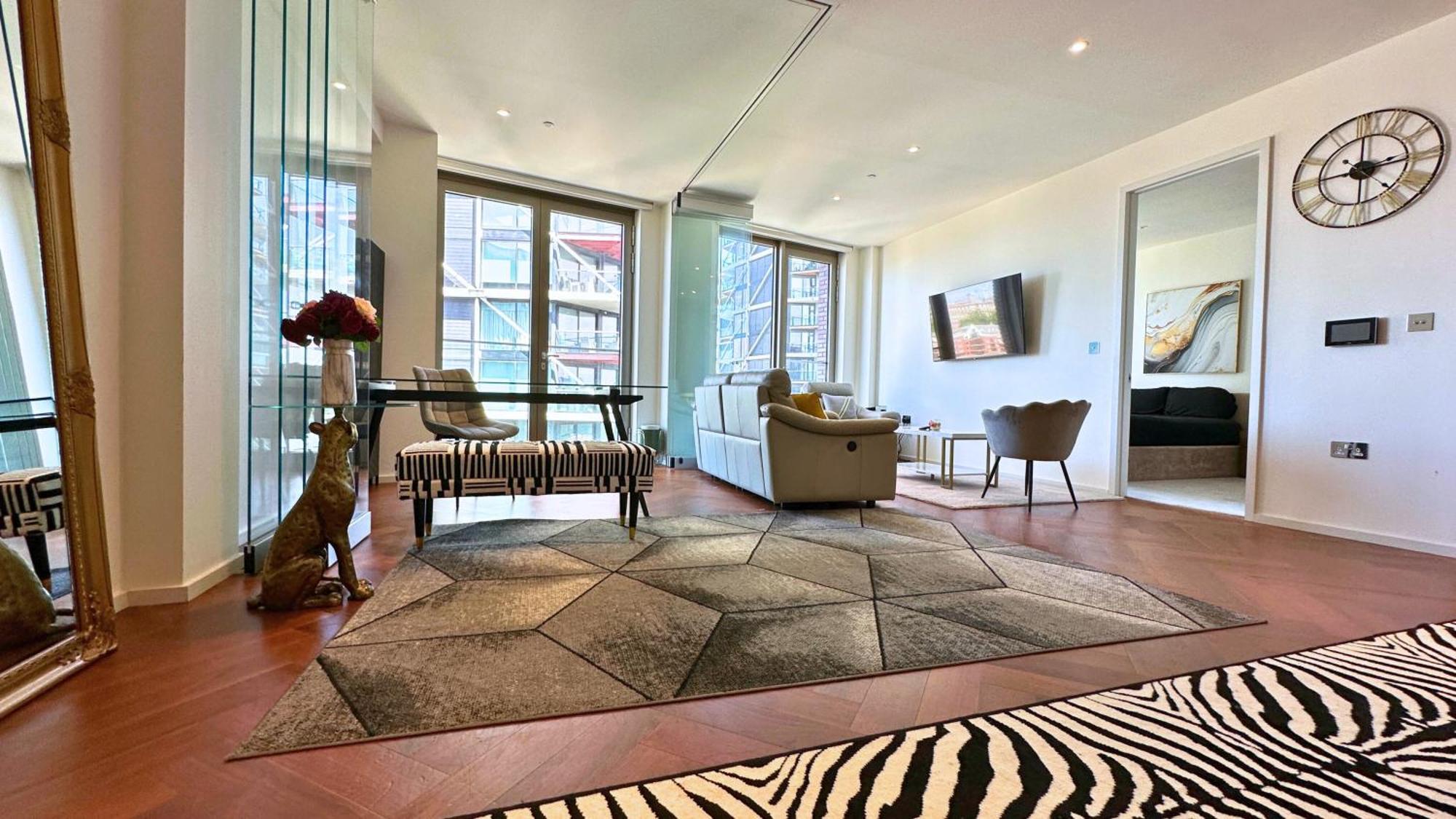 Lavish Penthouse River View Fast Wifi - Luxurylondonstays מראה חיצוני תמונה
